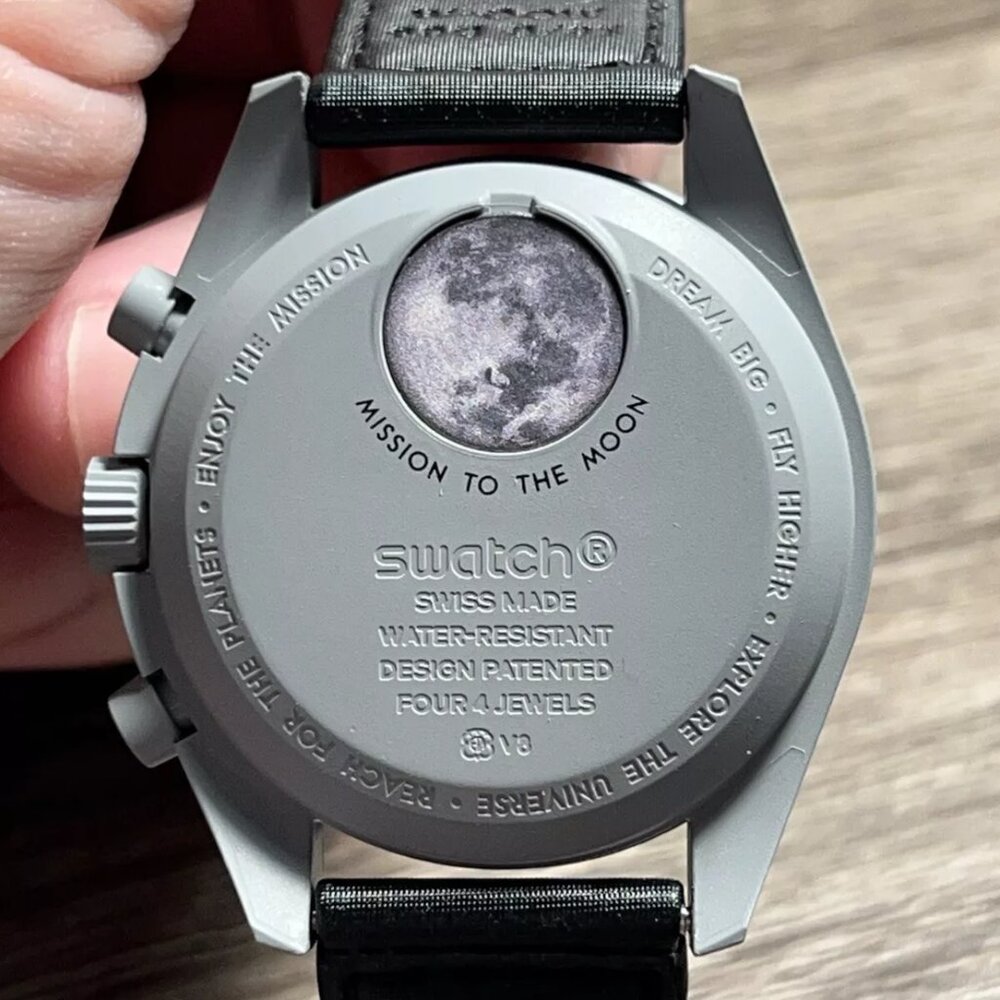 Authentic OMEGA X SWATCH Bioceramic MoonSwatch Mission to Moon SO33M100 Full Set - Picture 3 of 12